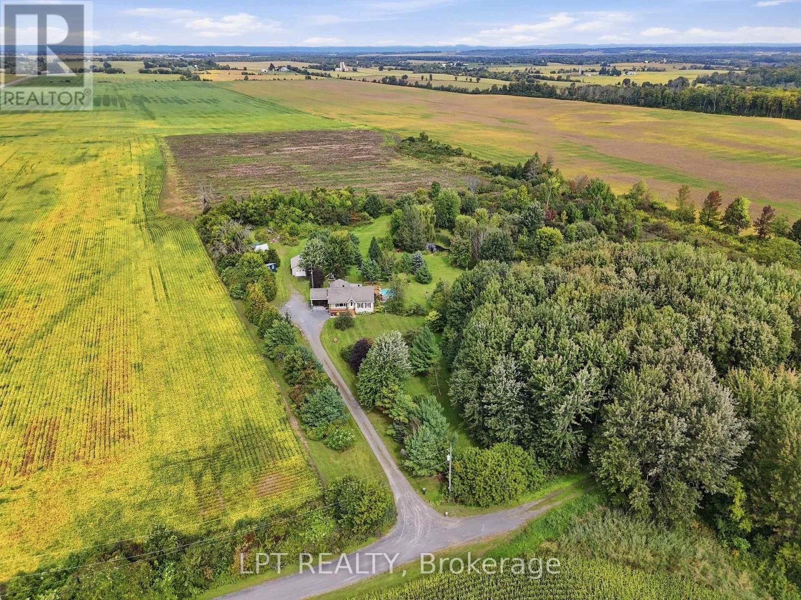 20375 Dunvegan Road E, North Glengarry, Ontario  K0B 1E0 - Photo 47 - X13816878