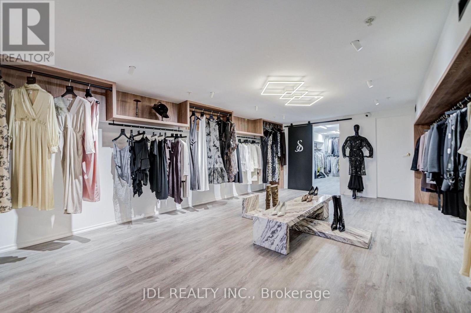 301 Davenport Road, Toronto, Ontario  M5R 1K5 - Photo 10 - C13816862