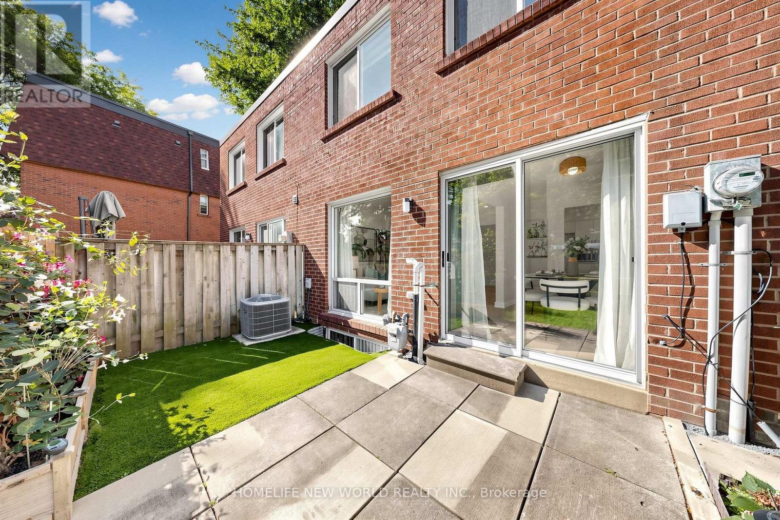 49 - 100 Bridletowne Circle, Toronto, Ontario  M1W 2G8 - Photo 47 - E13816872