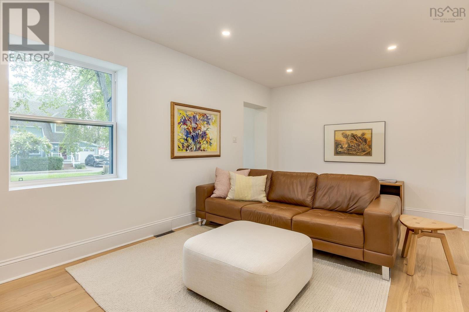 5547 Kane Place photo 10