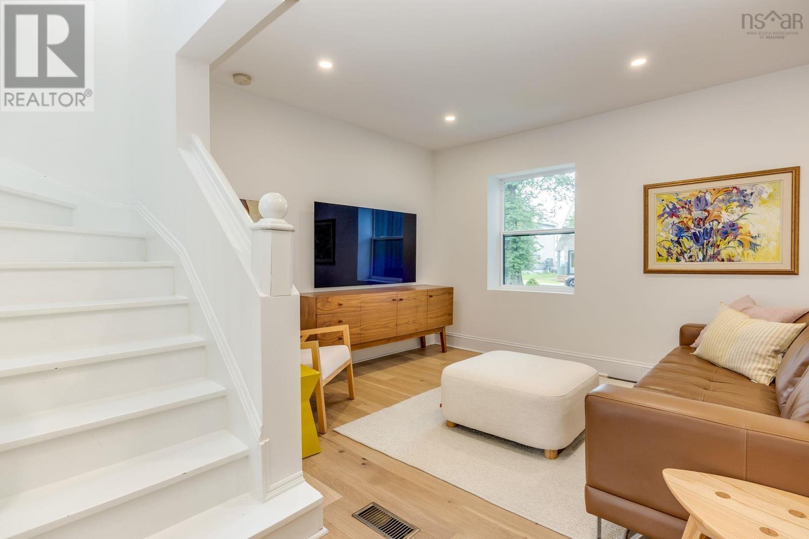 5547 Kane Place photo 25