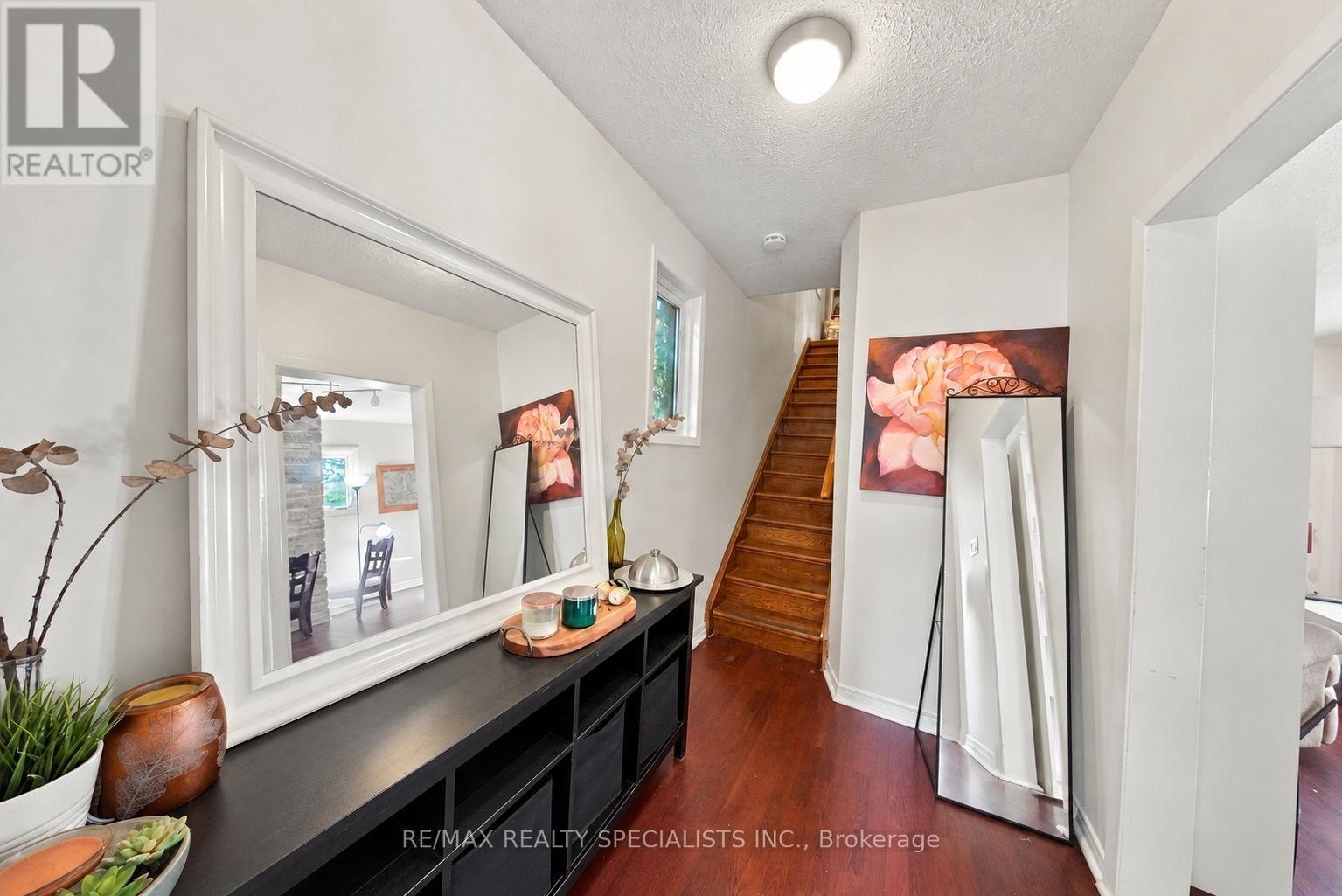 67 Twenty Seventh Street, Toronto, Ontario  M8W 2X2 - Photo 25 - W13816868