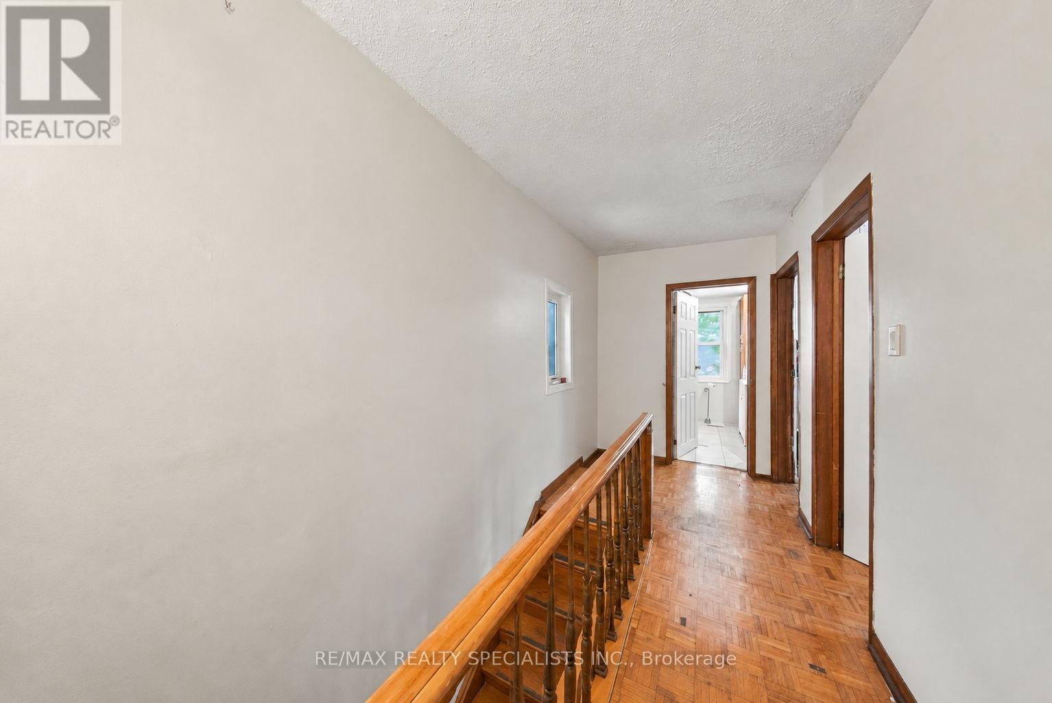 67 Twenty Seventh Street, Toronto, Ontario  M8W 2X2 - Photo 26 - W13816868