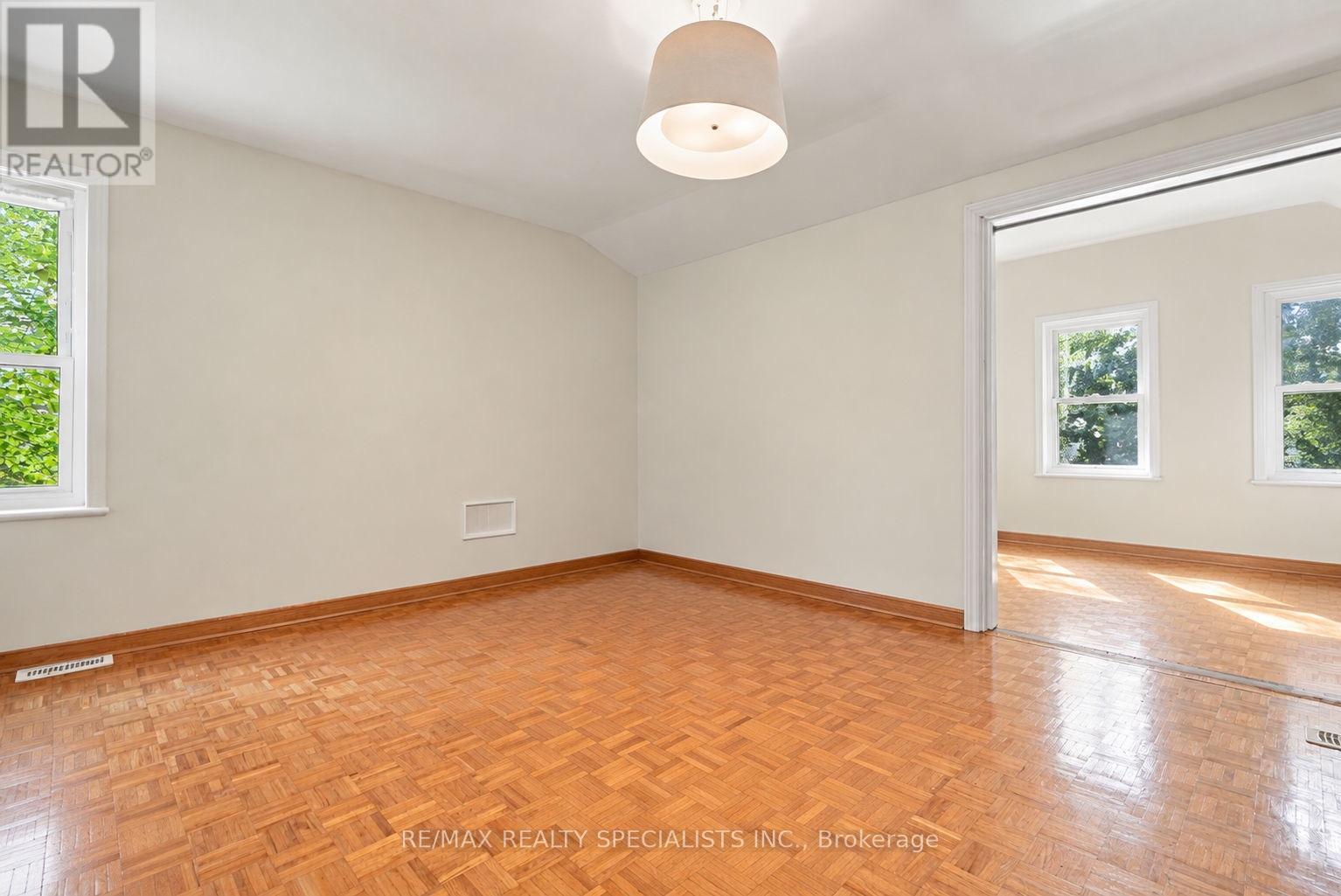 67 Twenty Seventh Street, Toronto, Ontario  M8W 2X2 - Photo 28 - W13816868