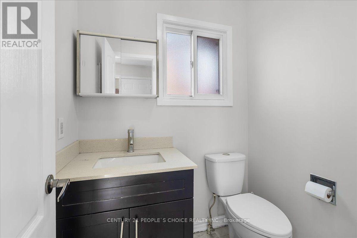28 Beisel Court, Brampton, Ontario  L6Z 2R7 - Photo 11 - W13816870