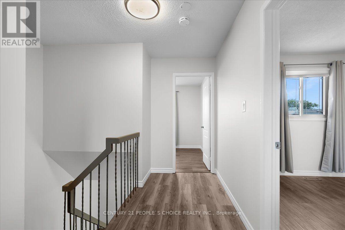 28 Beisel Court, Brampton, Ontario  L6Z 2R7 - Photo 13 - W13816870