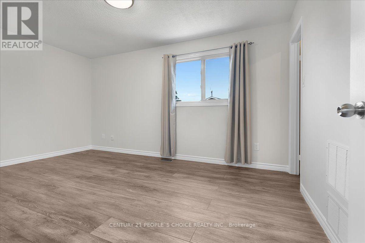28 Beisel Court, Brampton, Ontario  L6Z 2R7 - Photo 14 - W13816870