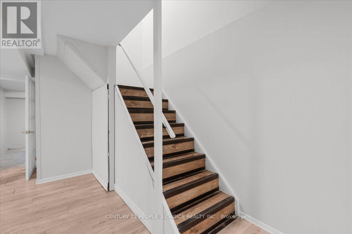 28 Beisel Court, Brampton, Ontario  L6Z 2R7 - Photo 23 - W13816870