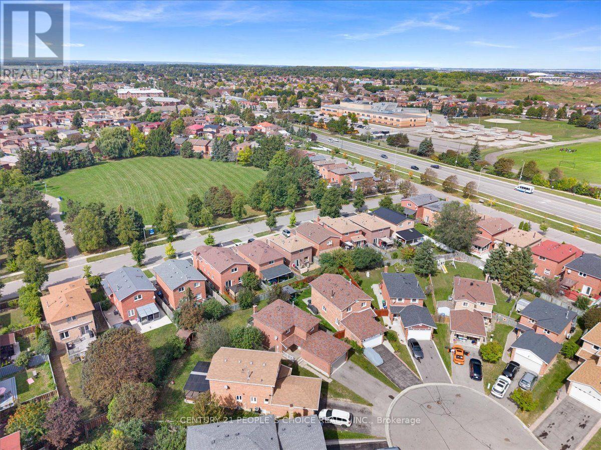 28 Beisel Court, Brampton, Ontario  L6Z 2R7 - Photo 37 - W13816870