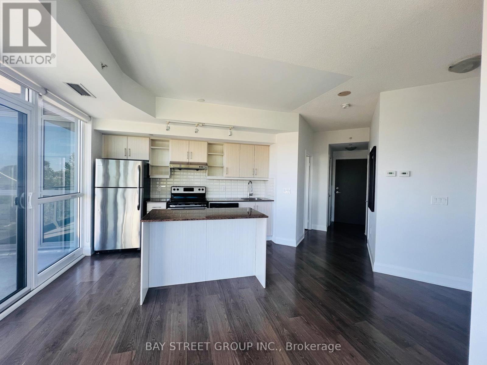 205 - 160 Vanderhoof Avenue, Toronto, Ontario  M4G 0B7 - Photo 4 - C13815882