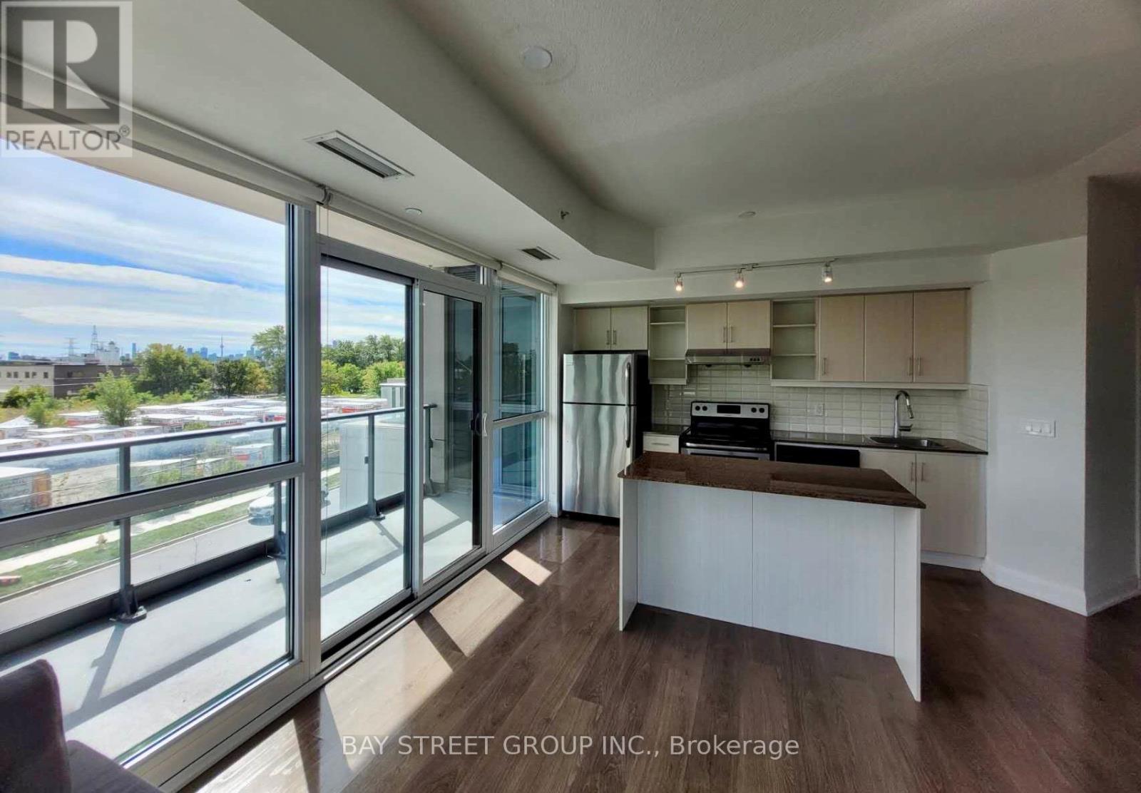 205 - 160 Vanderhoof Avenue, Toronto, Ontario  M4G 0B7 - Photo 7 - C13815882