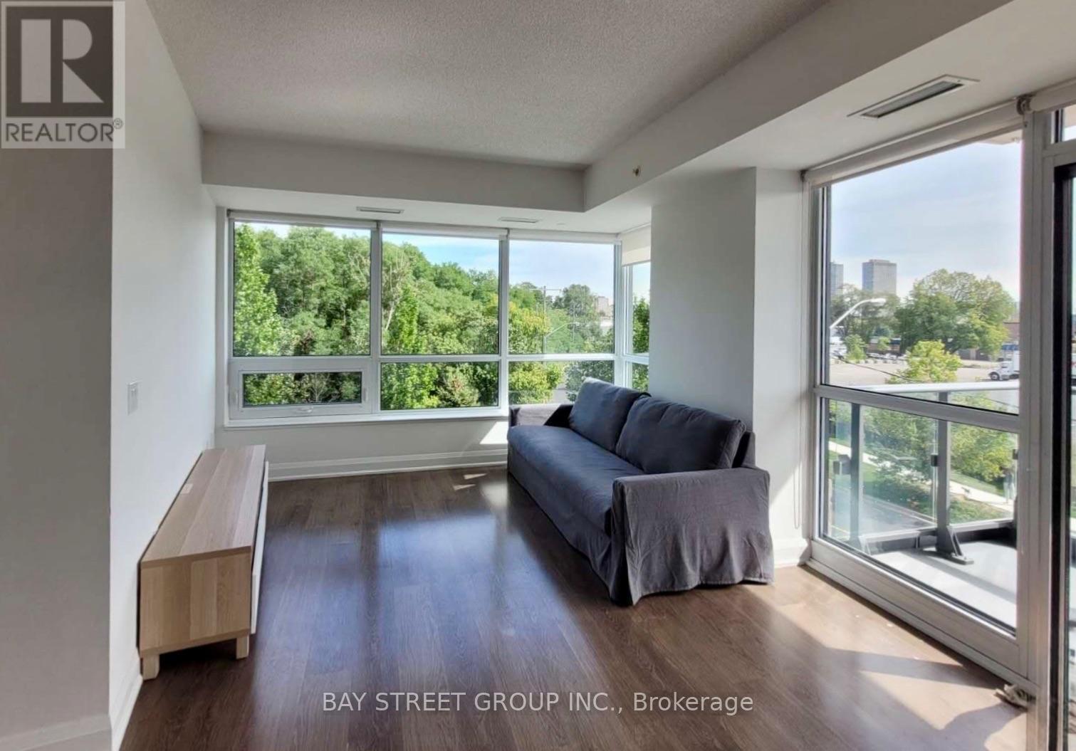 205 - 160 Vanderhoof Avenue, Toronto, Ontario  M4G 0B7 - Photo 8 - C13815882