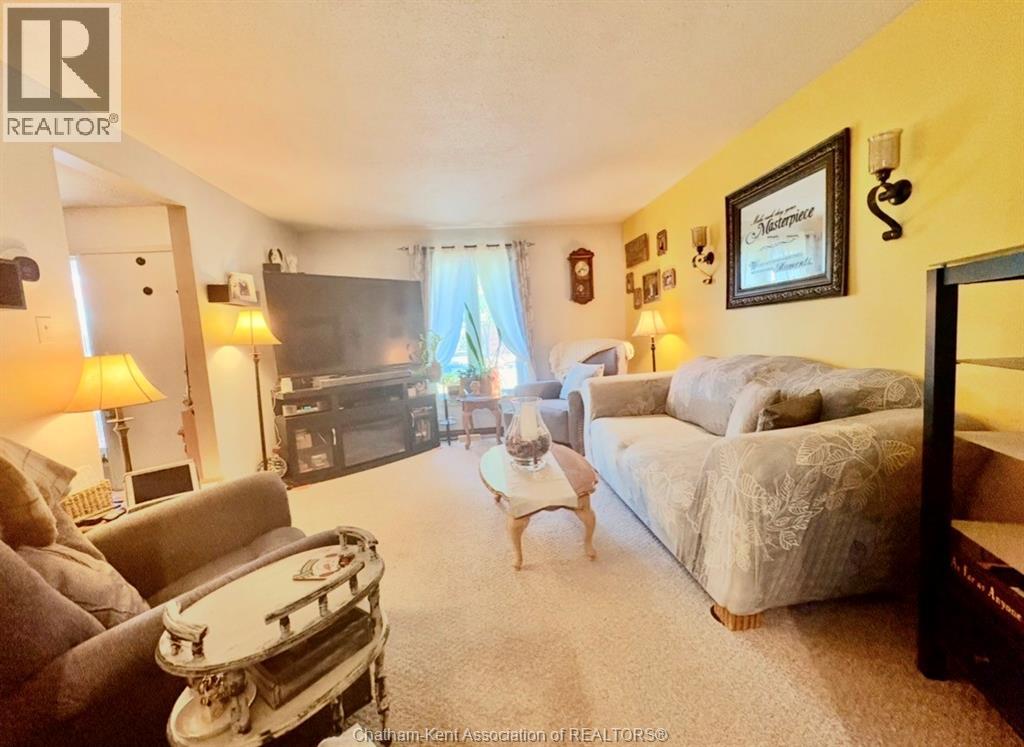 60 Copperfield Crescent, Chatham, Ontario  N7M 5X6 - Photo 2 - 26020681
