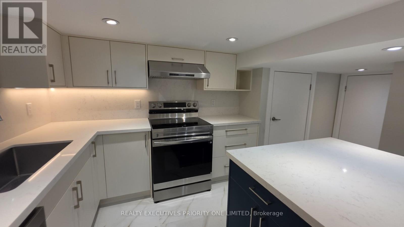 Basement - 10 Lascelles Boulevard, Toronto, Ontario  M4V 2B5 - Photo 11 - C13816532