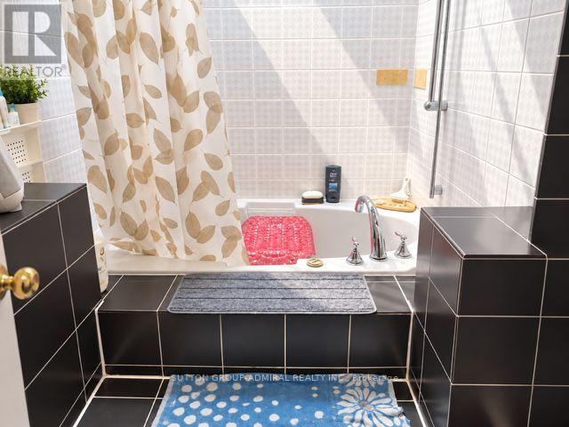 168 Mabley Crescent, Vaughan, Ontario  L4J 2Z8 - Photo 10 - N13812662