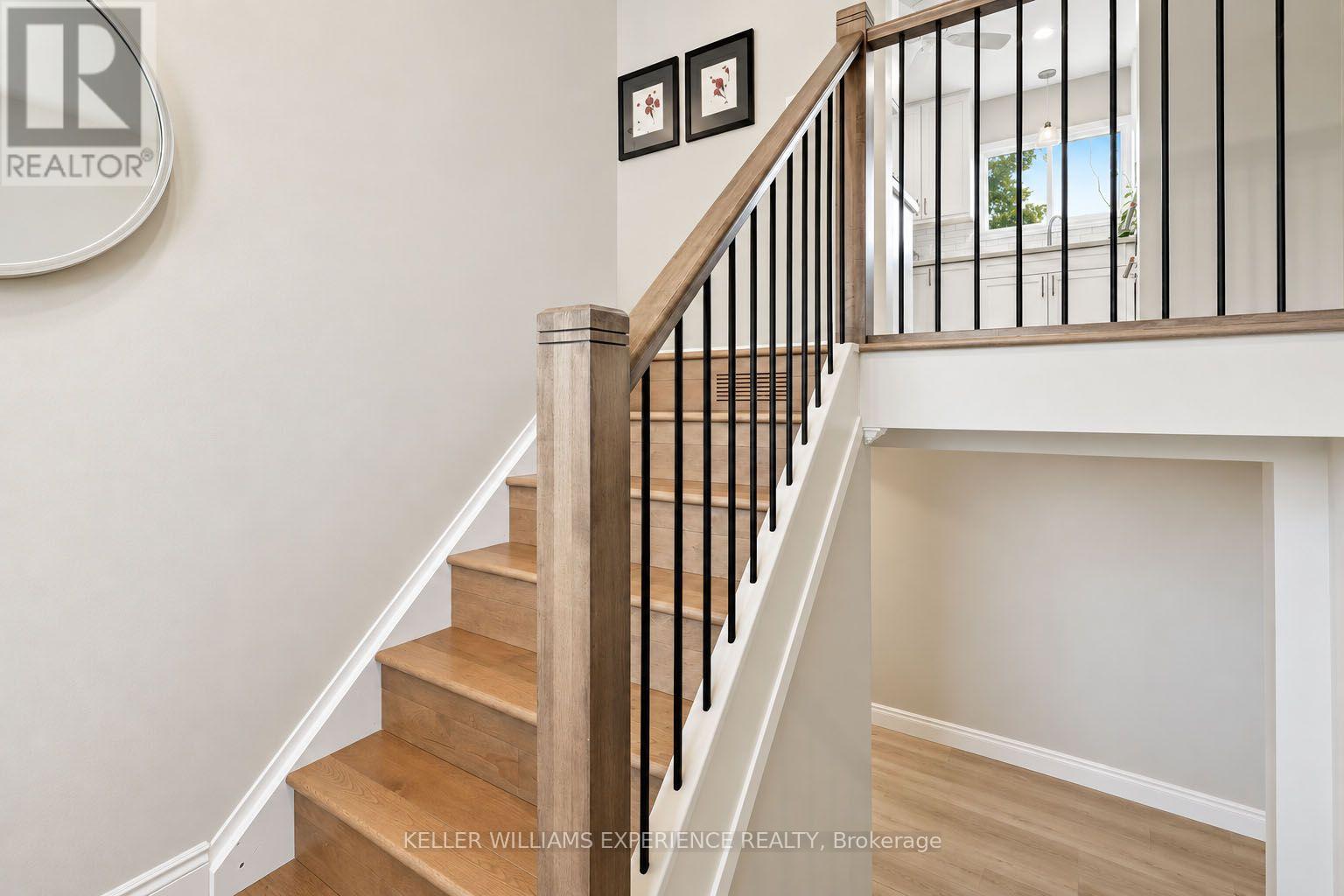 11 Barbara Avenue, Oro-Medonte, Ontario  L0L 2E0 - Photo 19 - S13816610