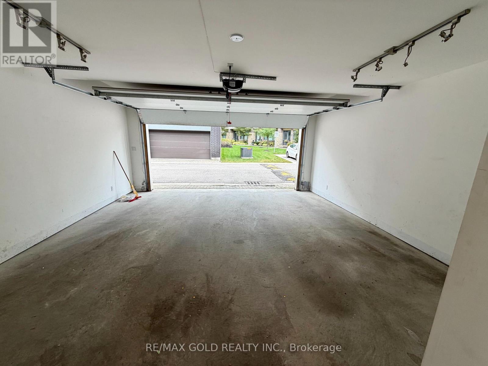 5 - 150 Little Creek Road, Mississauga, Ontario  L5R 0E9 - Photo 27 - W13816348