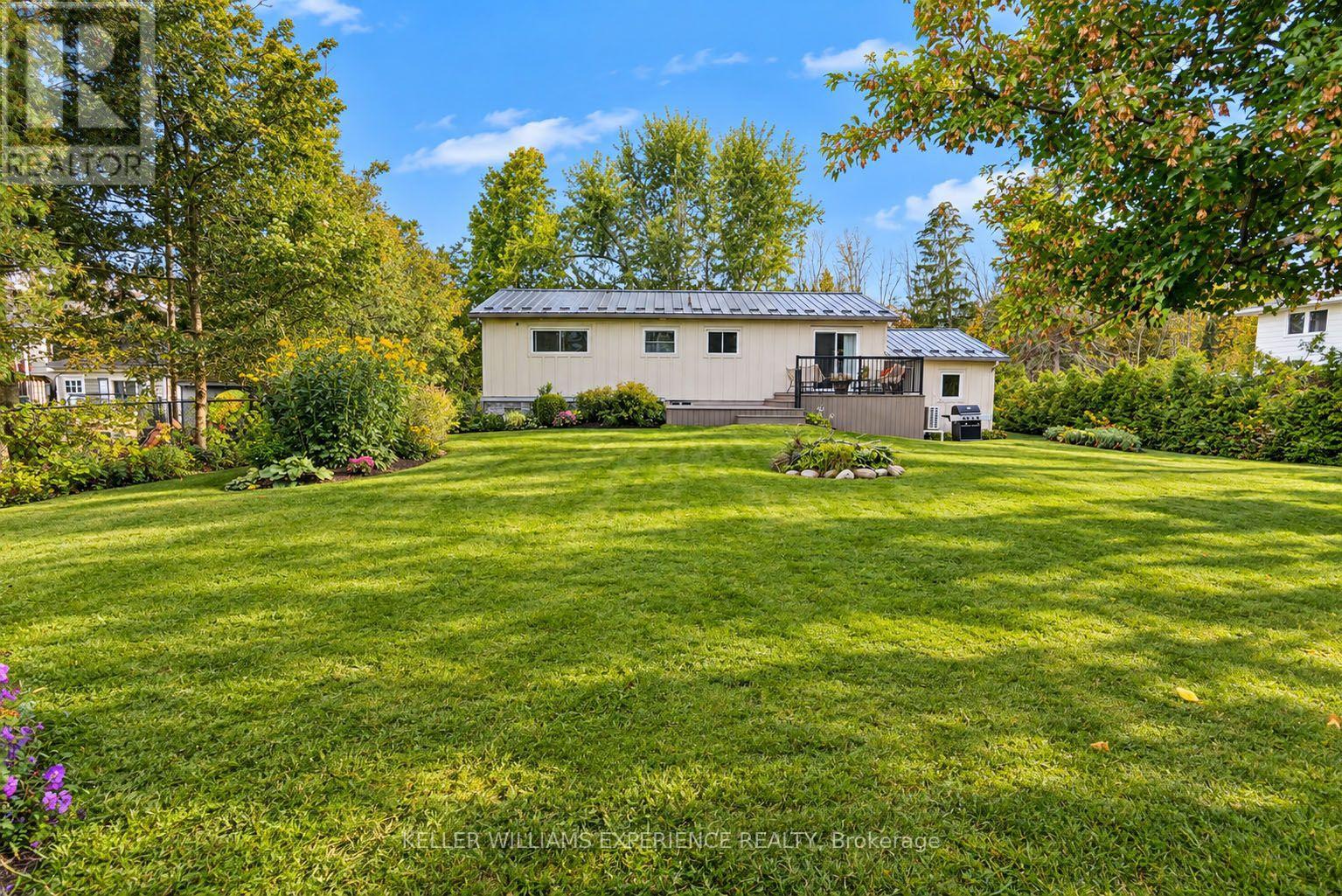 11 Barbara Avenue, Oro-Medonte, Ontario  L0L 2E0 - Photo 31 - S13816610