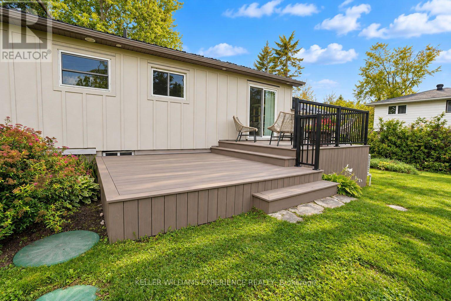 11 Barbara Avenue, Oro-Medonte, Ontario  L0L 2E0 - Photo 29 - S13816610