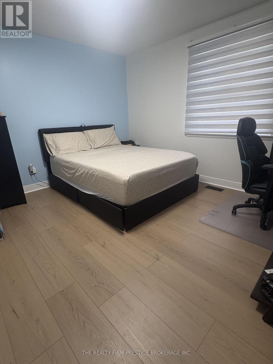 Main/upper - 612 Fox Mill Place, London South (South N), Ontario  N6J 2B2 - Photo 13 - X13816882