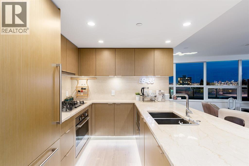 306 112 E 13 Street, North Vancouver, British Columbia  V7L 0E4 - Photo 4 - R3156791