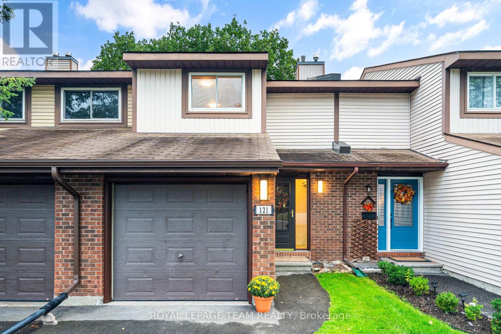 15 - 121 Castlefrank Road, Ottawa, Ontario
