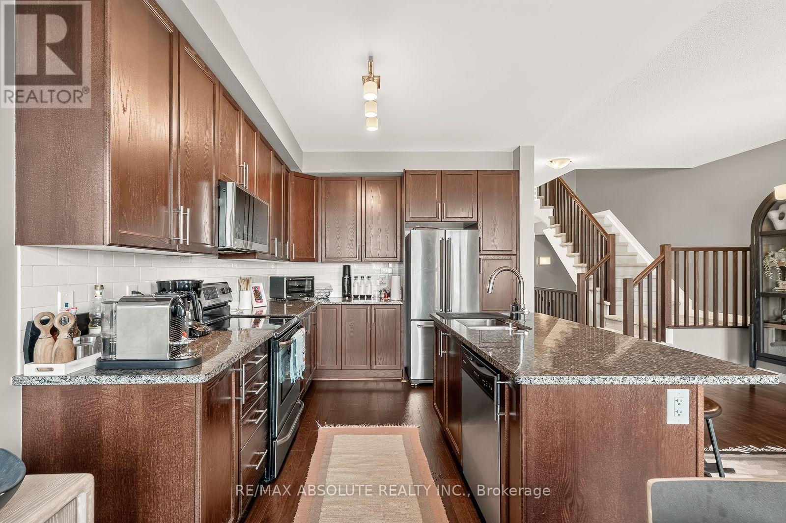 569 Rioja Street, Ottawa, Ontario  K2S 0H8 - Photo 11 - X13816952