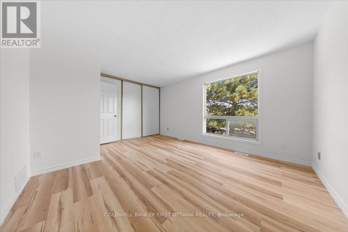 12 - 2f Castlebrook Lane, Ottawa, Ontario  K2G 5E2 - Photo 22 - X13816954