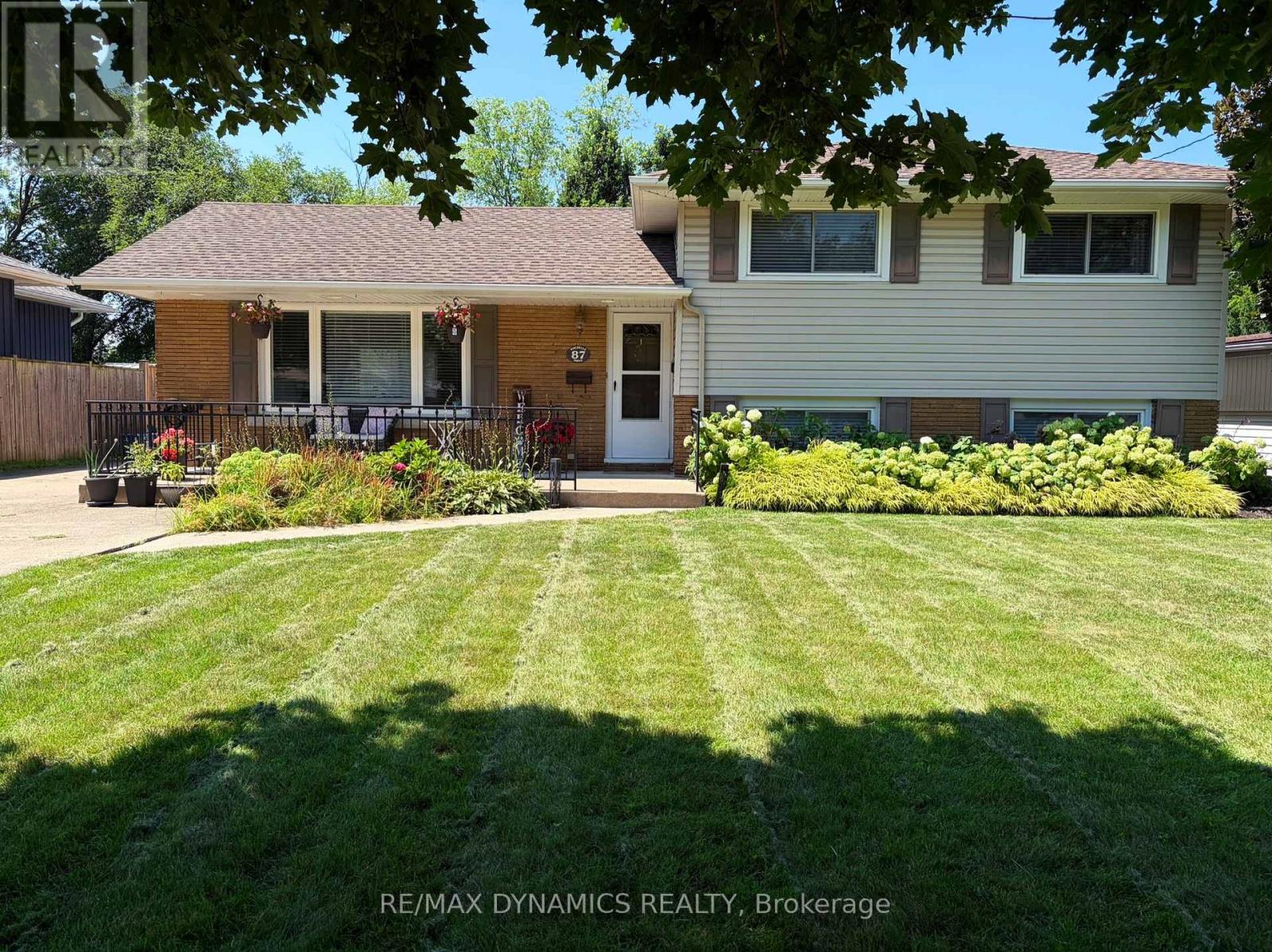 87 Rochelle Drive, St. Catharines (Bunting/linwell), Ontario  L2M 6Y7 - Photo 2 - X13816890