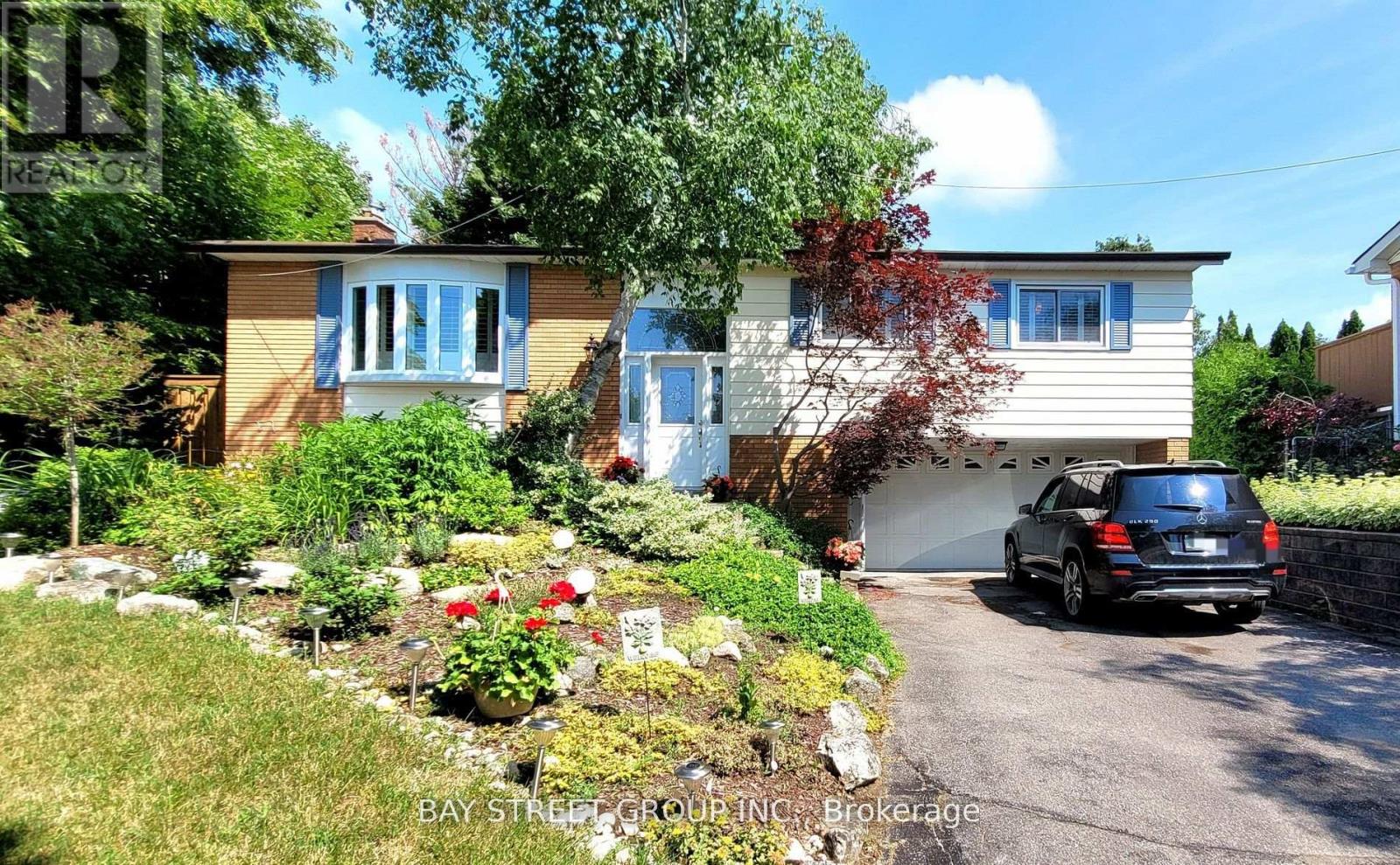 LOWER - 37 SIR BODWIN PLACE, Markham, Ontario