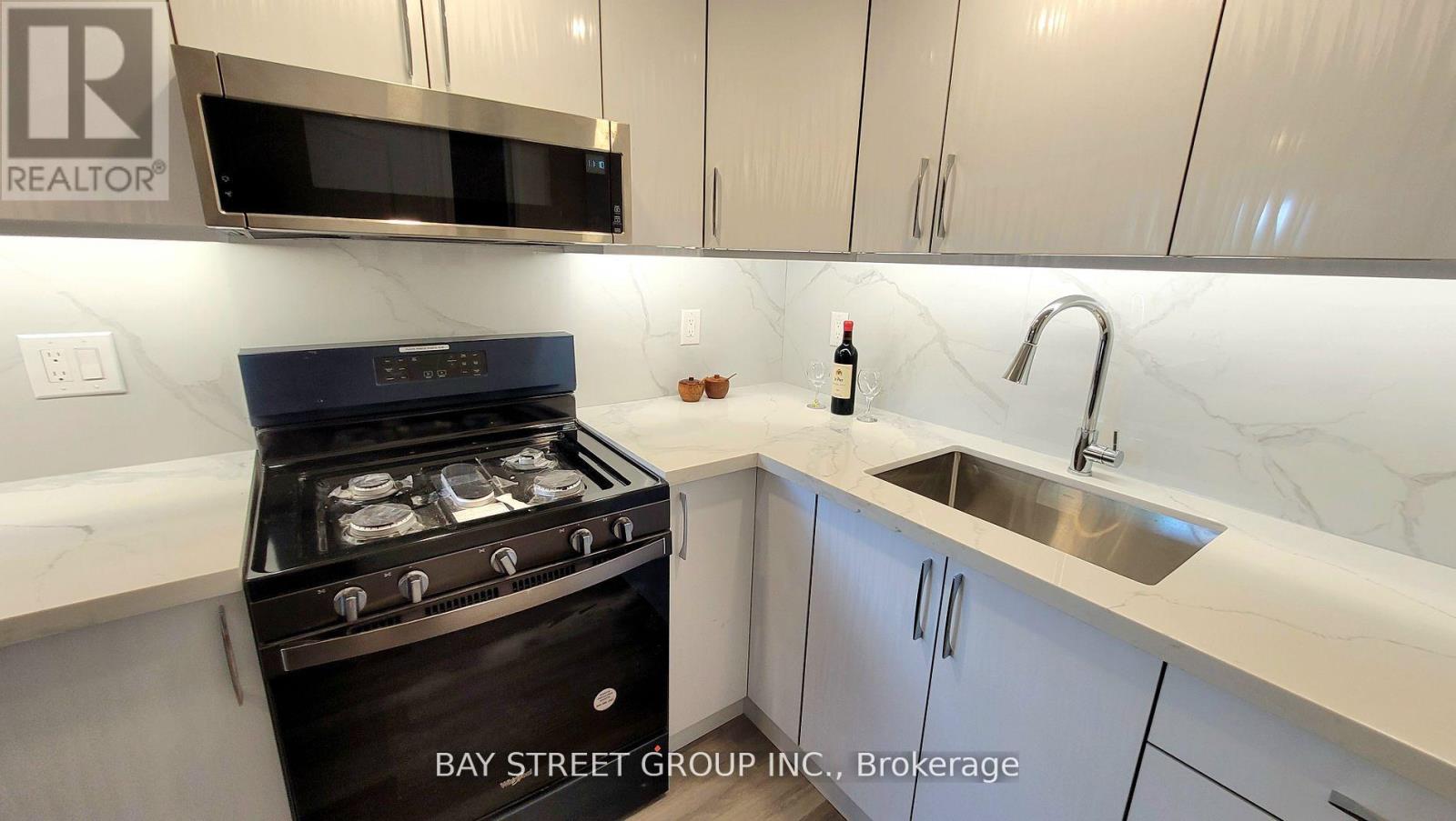 Lower - 37 Sir Bodwin Place, Markham, Ontario  L3P 2X7 - Photo 8 - N13816894