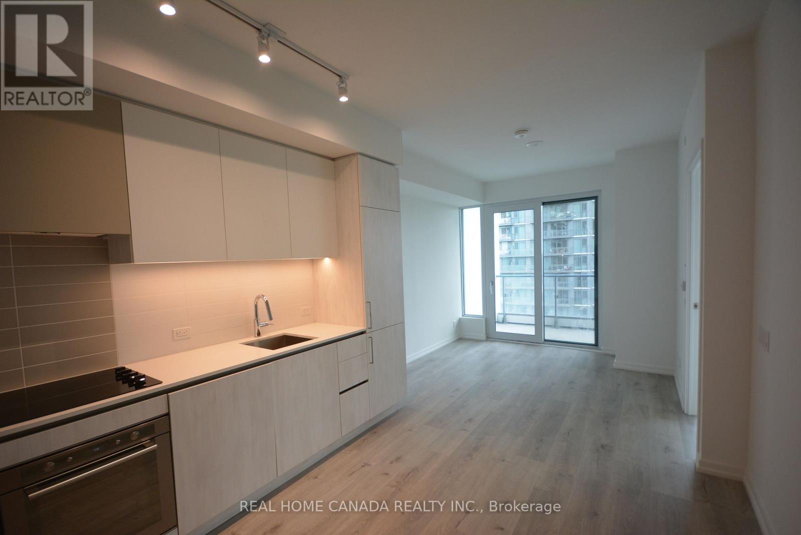 1811 - 7890 Jane Street, Vaughan, Ontario  L4K 0K9 - Photo 4 - N13816920