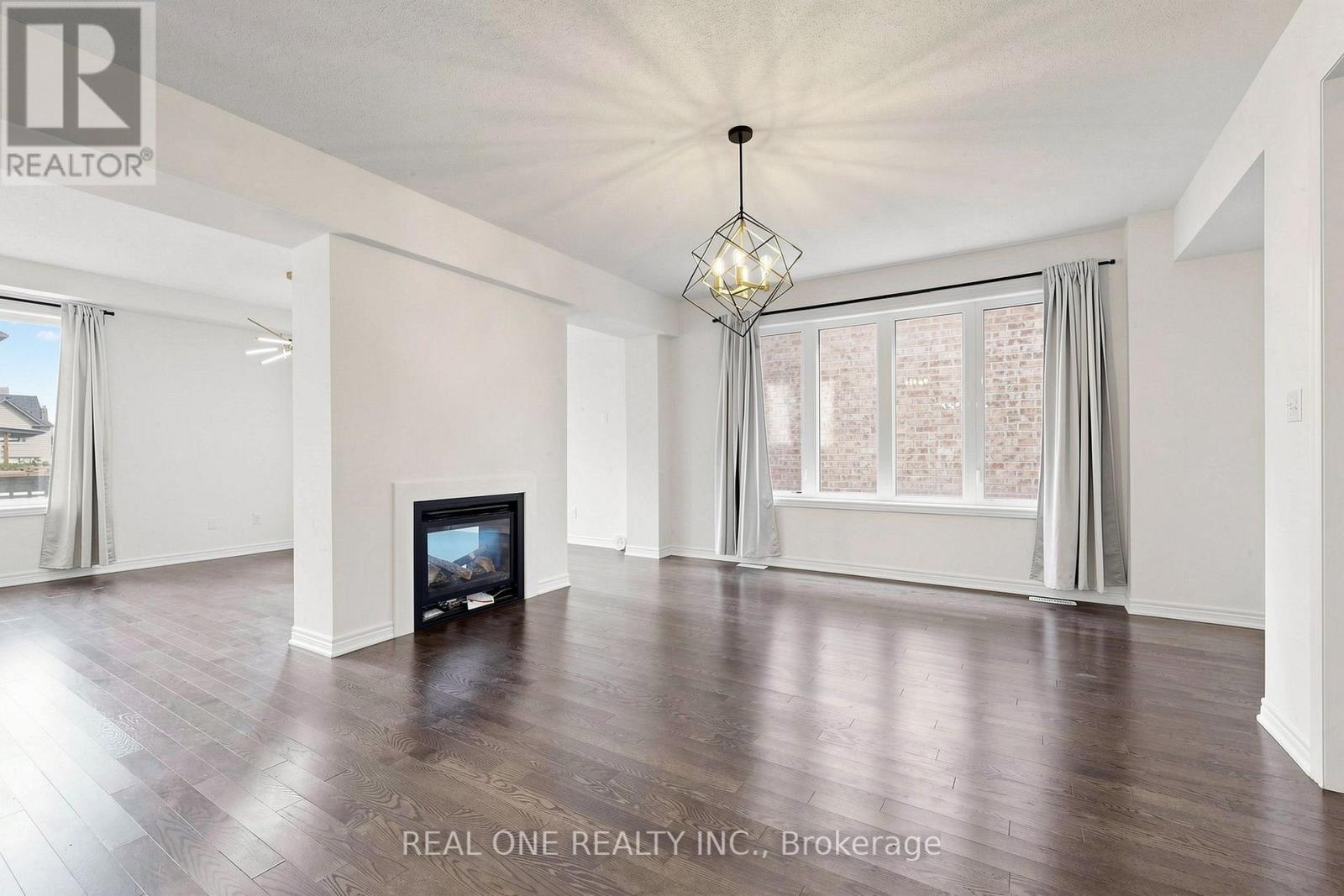 108 Hubner Avenue, Markham, Ontario  L6C 0R5 - Photo 8 - N13816946