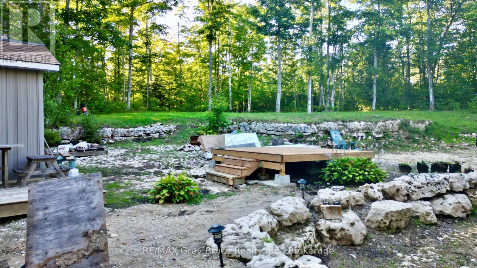 279 Barney's Boulevard, Northern Bruce Peninsula, Ontario  N0H 1Z0 - Photo 12 - X13816906