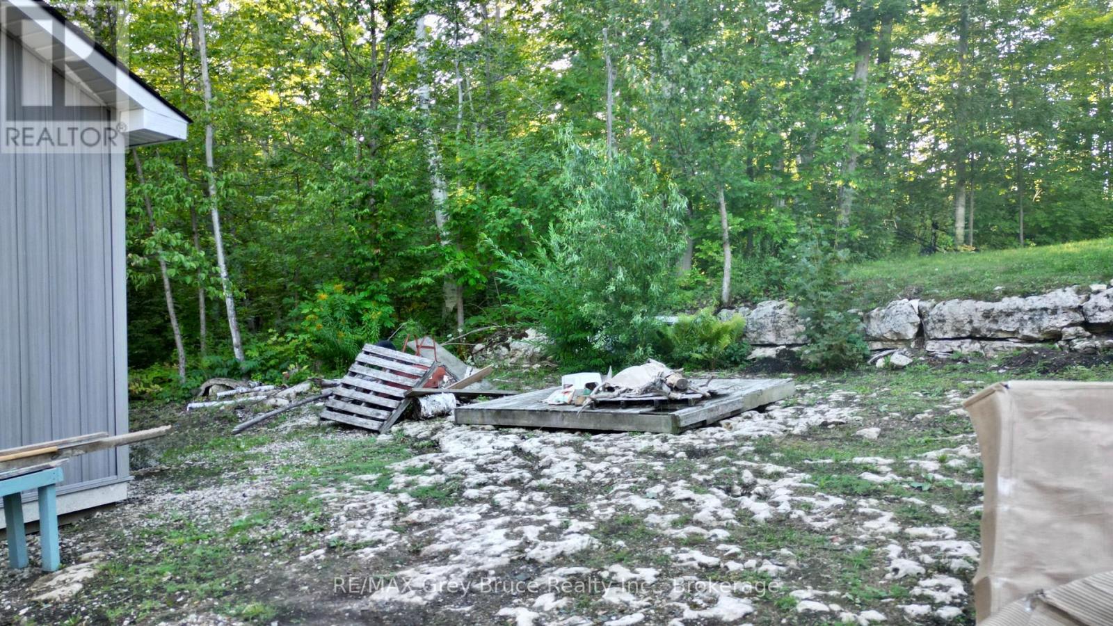 279 Barney's Boulevard, Northern Bruce Peninsula, Ontario  N0H 1Z0 - Photo 13 - X13816906