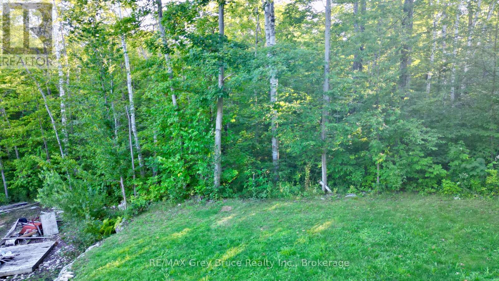 279 Barney's Boulevard, Northern Bruce Peninsula, Ontario  N0H 1Z0 - Photo 20 - X13816906