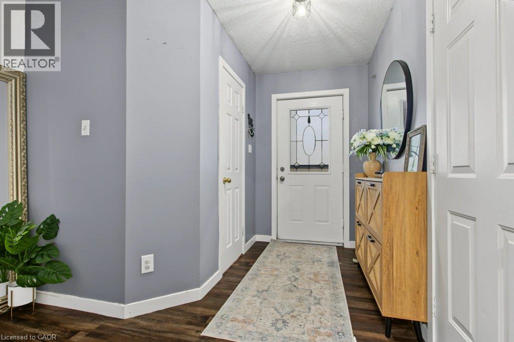 347 Bankside Drive, Kitchener, Ontario  N2N 3K1 - Photo 6 - 40865451