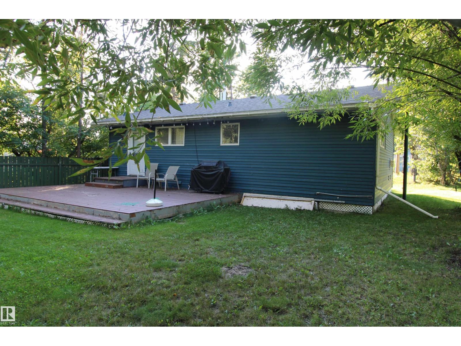 952 9 St, Rural Lac Ste. Anne County, Alberta  T0E 1A0 - Photo 29 - E4509923