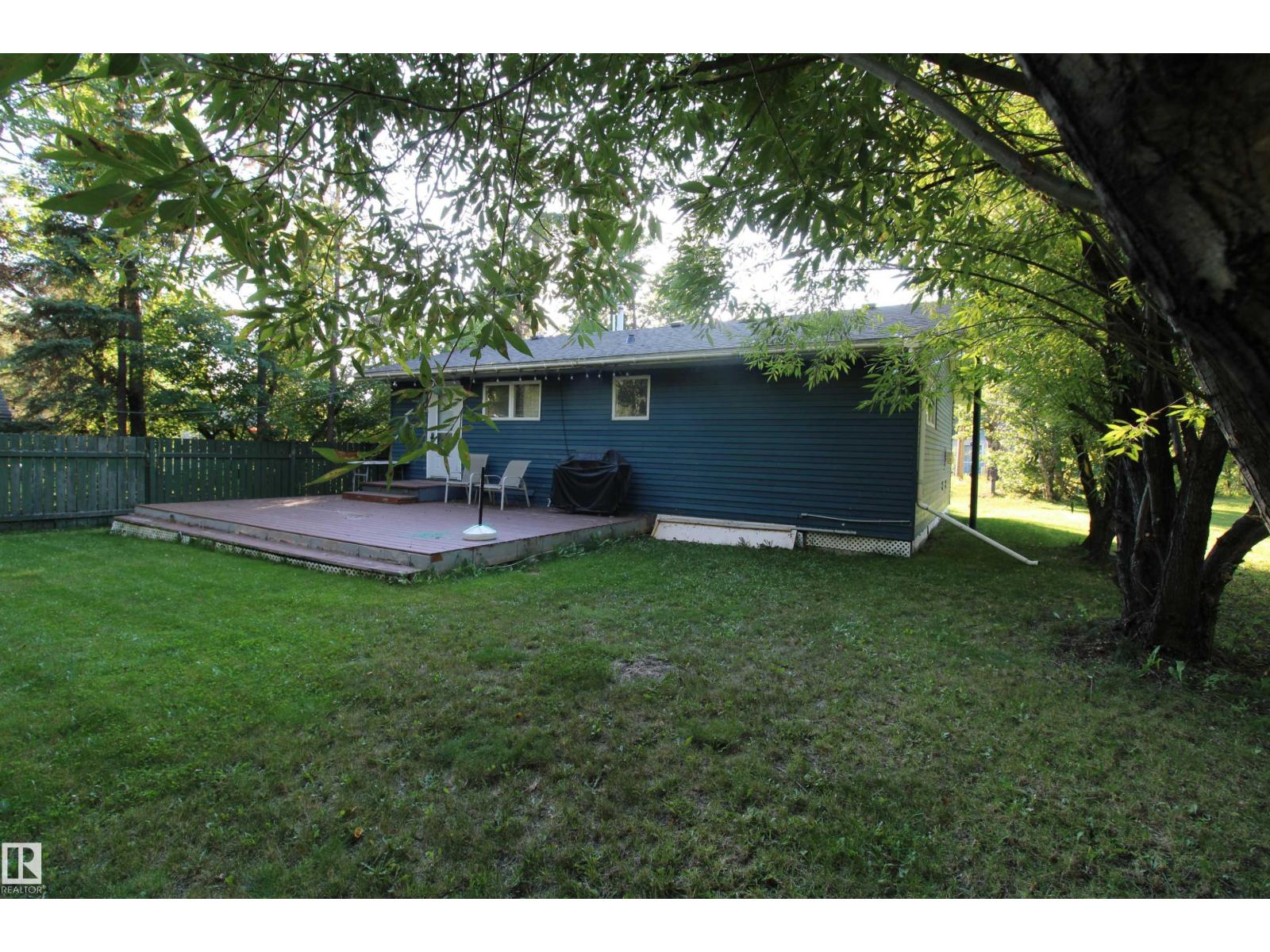 952 9 St, Rural Lac Ste. Anne County, Alberta  T0E 1A0 - Photo 30 - E4509923