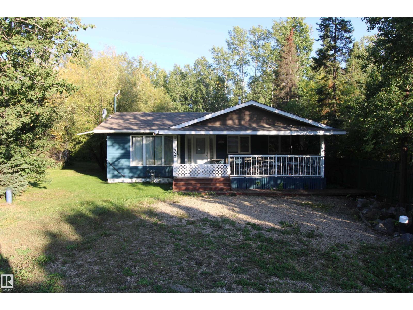 952 9 St, Rural Lac Ste. Anne County, Alberta  T0E 1A0 - Photo 46 - E4509923
