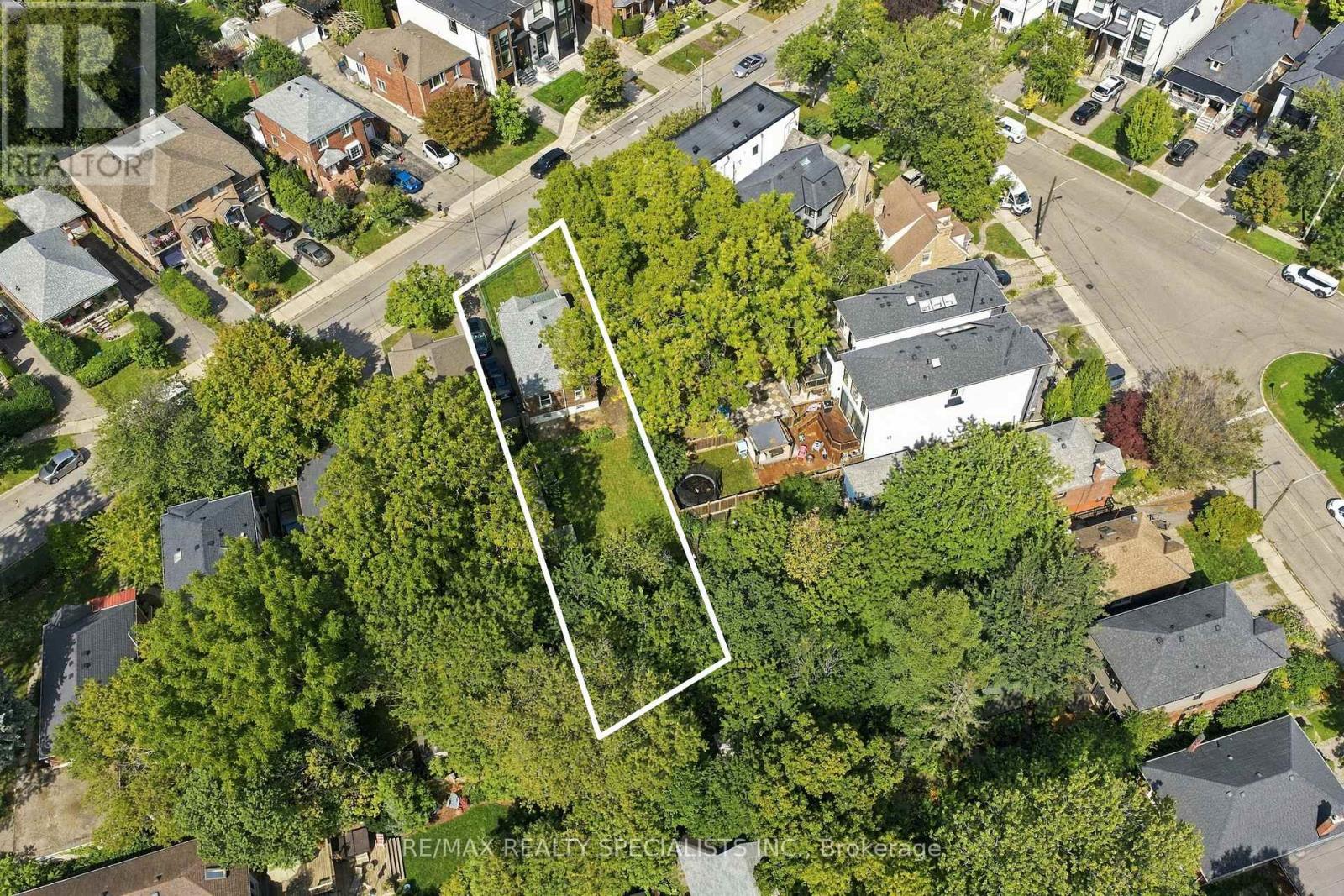 93 Cavell Avenue, Toronto, Ontario  M8V 1P4 - Photo 2 - W13816940