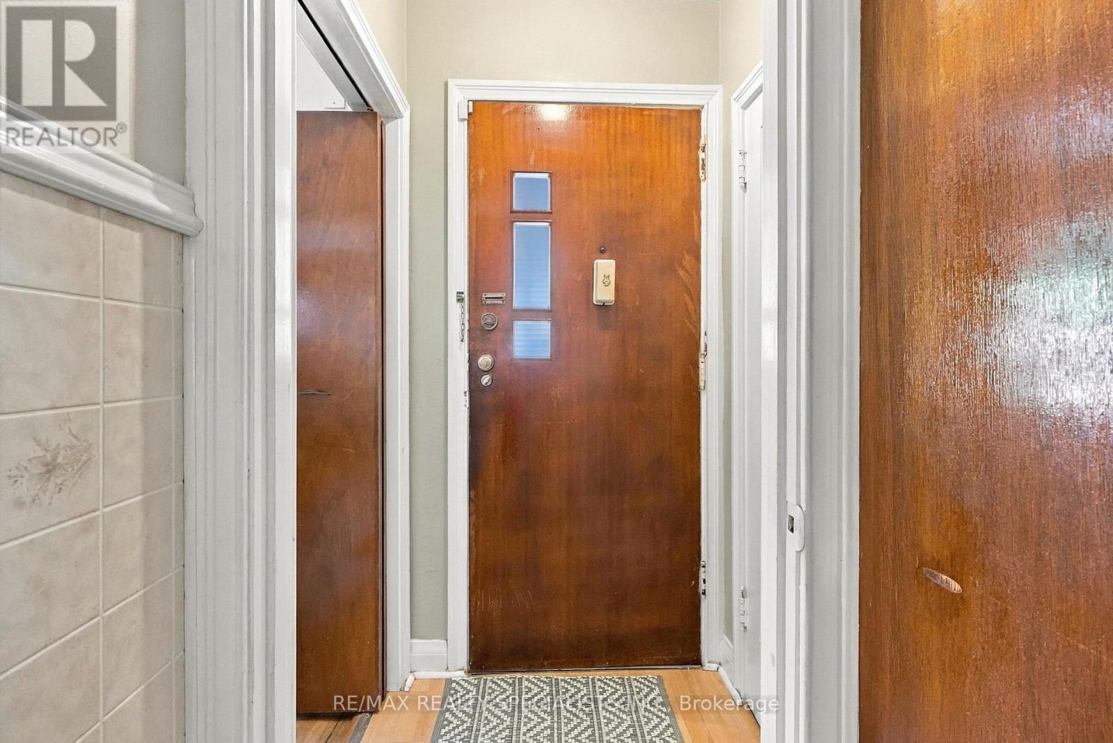 93 Cavell Avenue, Toronto, Ontario  M8V 1P4 - Photo 6 - W13816940