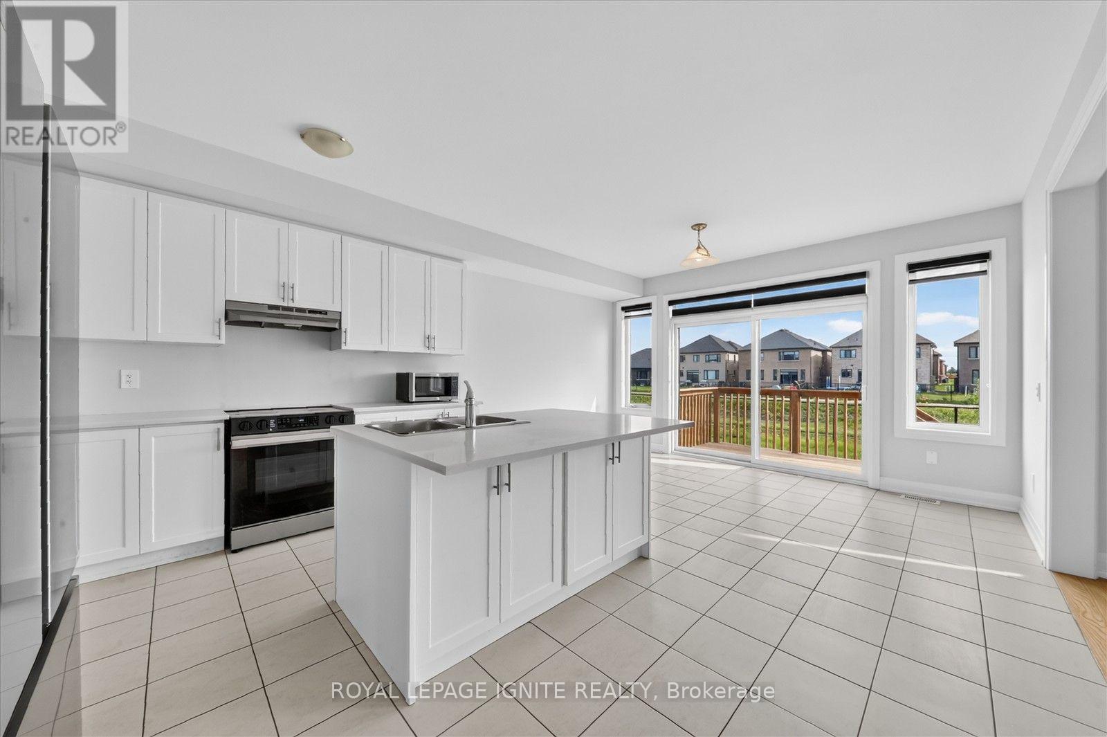 11 Walters Street, Kawartha Lakes, Ontario  K9V 0S2 - Photo 11 - X13816892