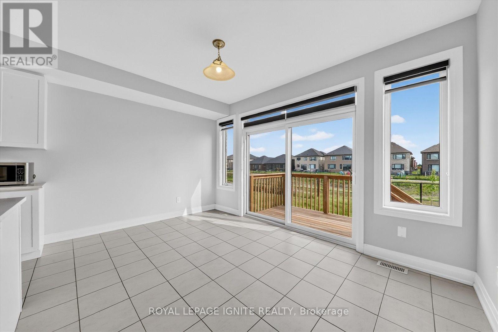 11 Walters Street, Kawartha Lakes, Ontario  K9V 0S2 - Photo 12 - X13816892