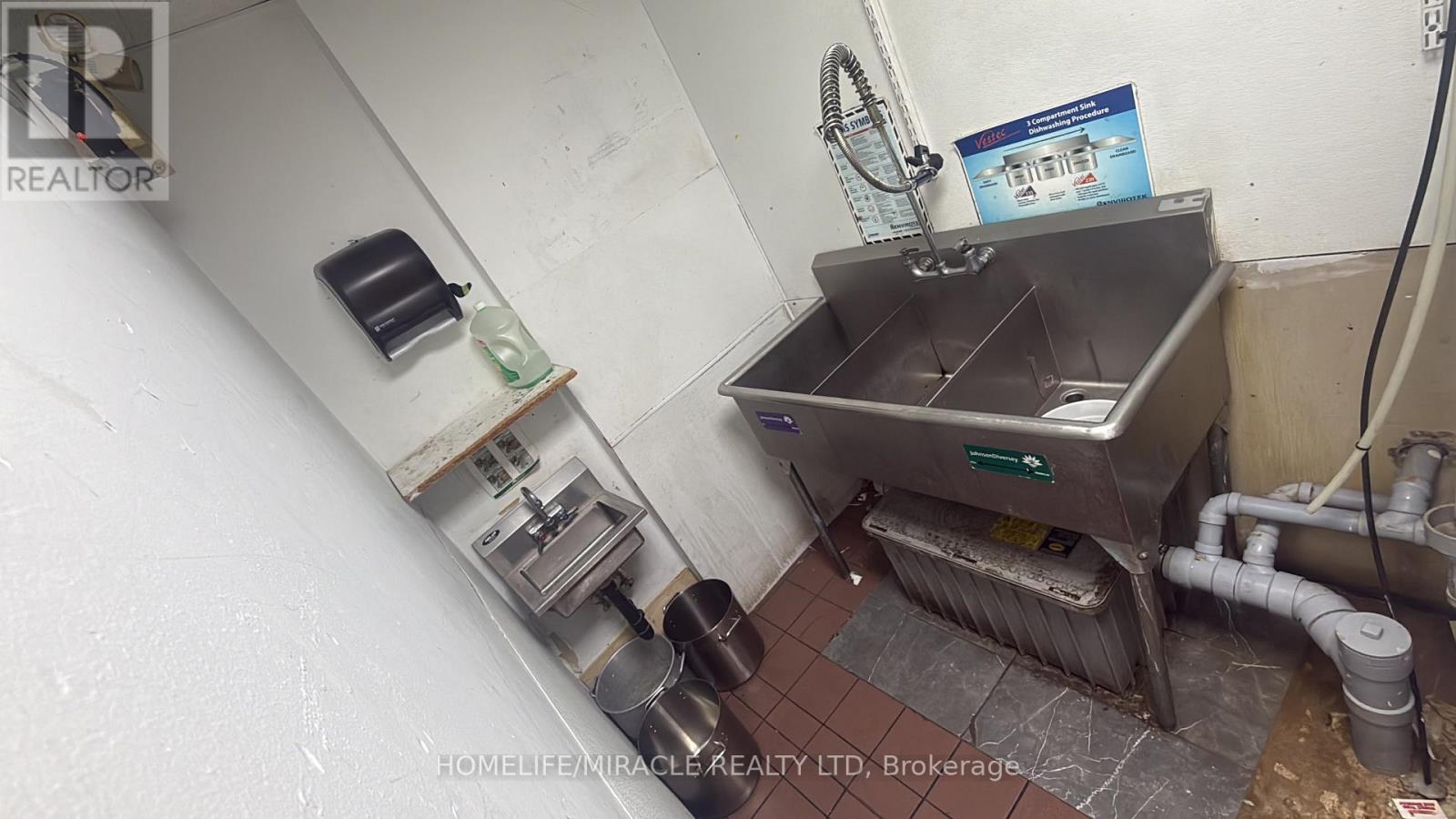 685 Richmond Street, London East, Ontario  N6A 5M1 - Photo 18 - X13816896