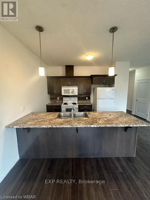 Upper - 25 Kendell Lane, Ingersoll, Ontario  N5C 3J1 - Photo 4 - X13816902