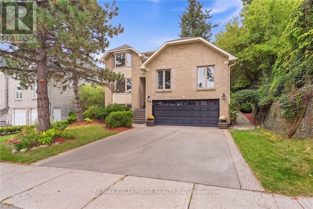 28 SEYMOUR DRIVE, Hamilton, Ontario