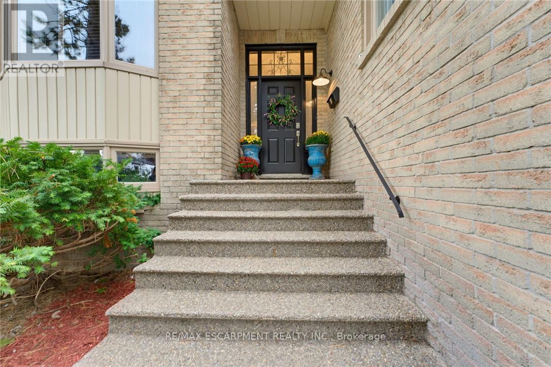 28 Seymour Drive, Hamilton, Ontario  L9G 4N1 - Photo 7 - X13816922