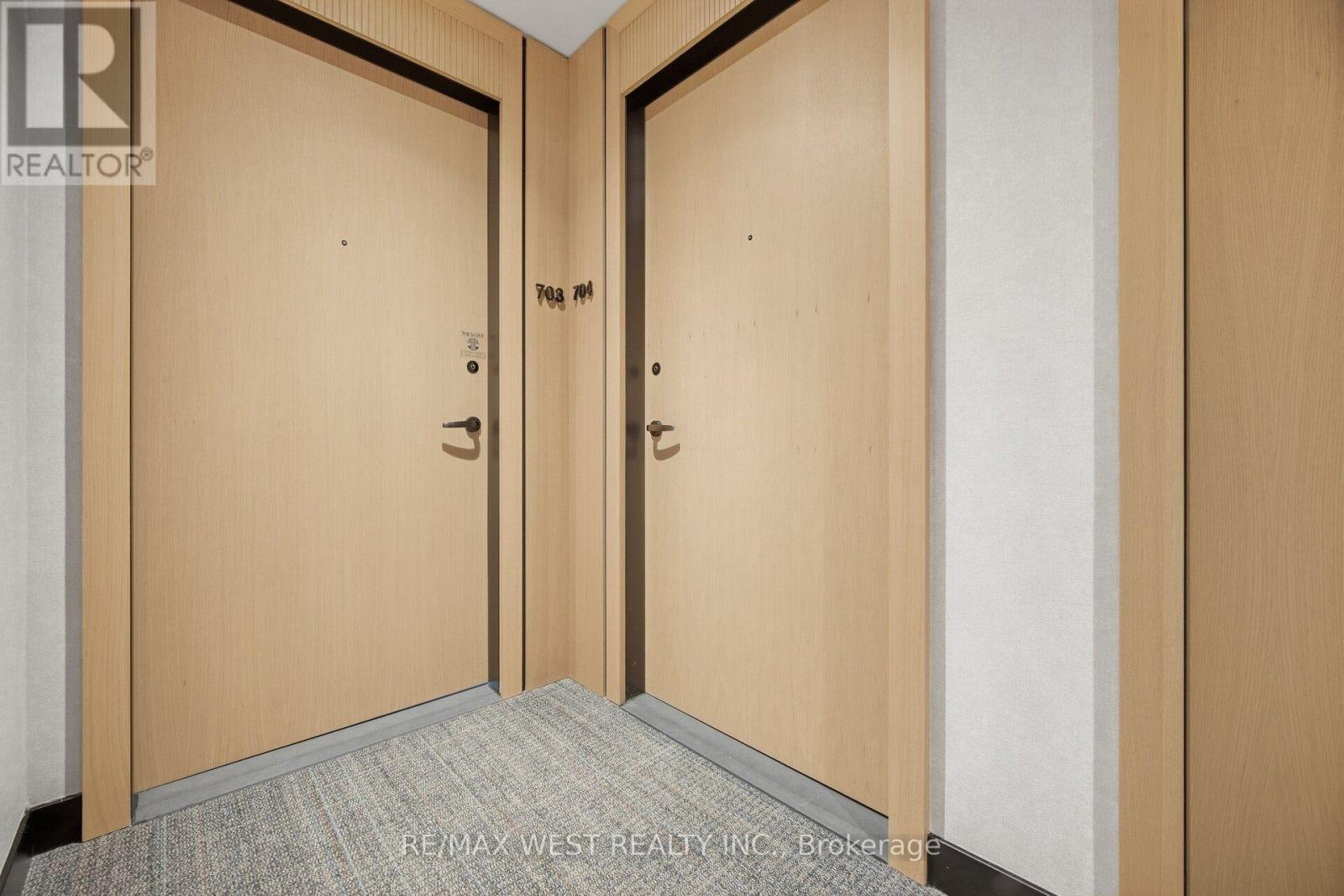 704 - 89 Church Street, Toronto, Ontario  M5C 0B7 - Photo 4 - C13808260