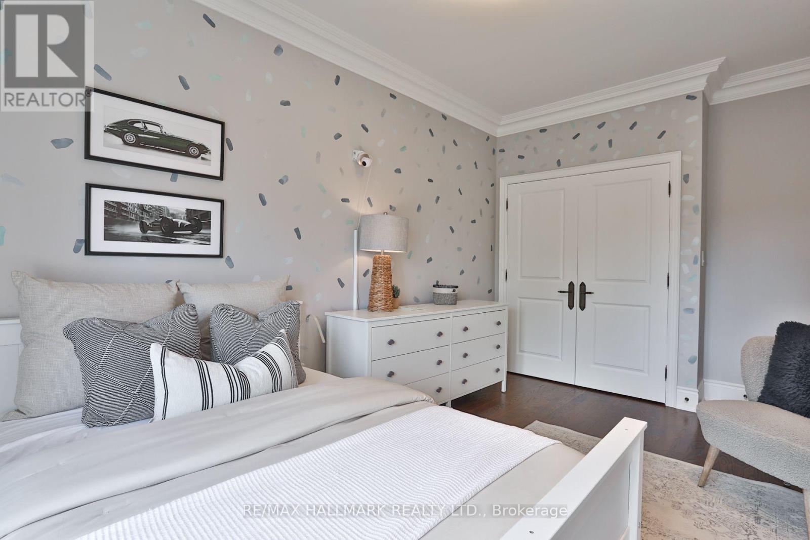 340 St Germain Avenue, Toronto, Ontario  M5M 1W5 - Photo 28 - C13814010